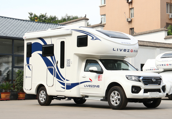  買(mǎi)房車(chē)選擇四驅(qū)房車(chē)的重要性